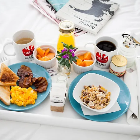 Bed & Breakfast Sleep 4*