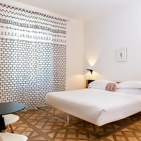 Sleep Bed & Breakfast 3*