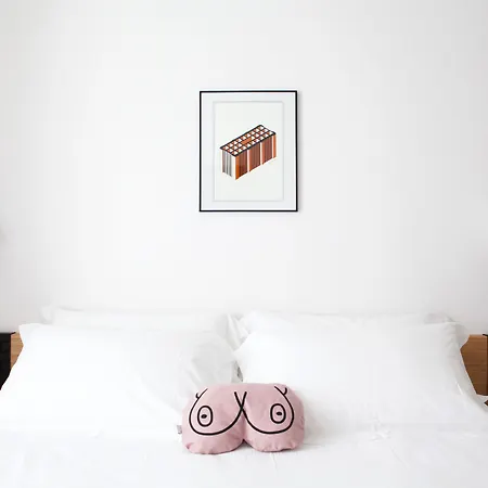 Sleep Bed & Breakfast 4*